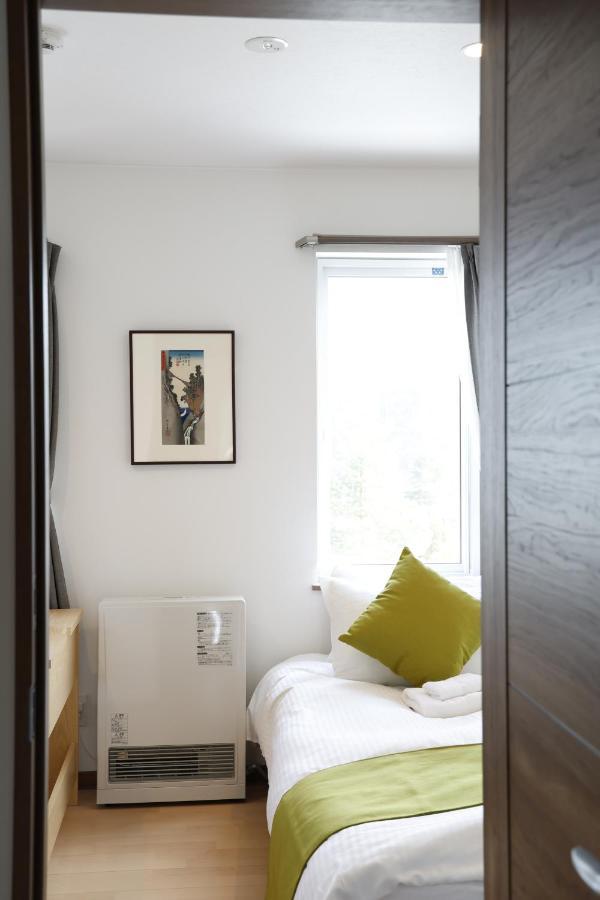 Aoi Apartment